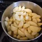 La meilleure compote de pommes avec juste 3 ingrédients : La photo est une représentation de l'étape 3