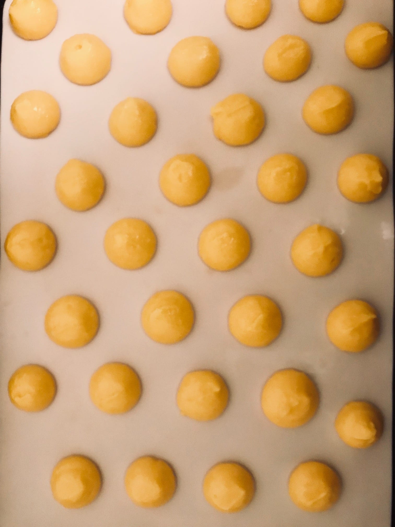 Pâte à choux (Choux pastry) : La photo est une représentation de l'étape 7