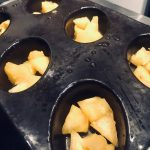 Gâteaux moelleux à l'ananas parfumé au rhum et épices : La photo est une représentation de l'étape 7