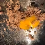 Sauce césar maison : La photo est une représentation de l'étape 3