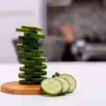 Smoothie estival pastèque, concombre et citron : La photo est une représentation de l'étape 1