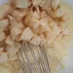 Gâteau moelleux aux pommes et au miel : La photo est une représentation de l'étape 6