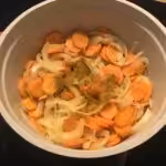 Dhal de lentilles corail : La photo est une représentation de l'étape 2