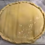 Galette des rois à la frangipane : La photo est une représentation de l'étape 9