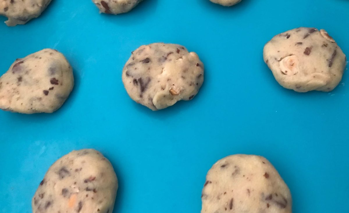 Cookies choco-noisettes : La photo est une représentation de l'étape 9
