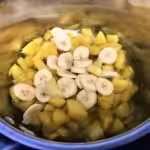 Panna cotta aux fruits exotiques : La photo est une représentation de l'étape 4