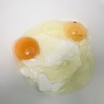 Gâteau au yaourt au lait de brebis et fleur d'oranger : La photo est une représentation de l'étape 2