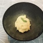 Pains bao au porc mariné, avocat et mayonnaise wasabi : La photo est une représentation de l'étape 6