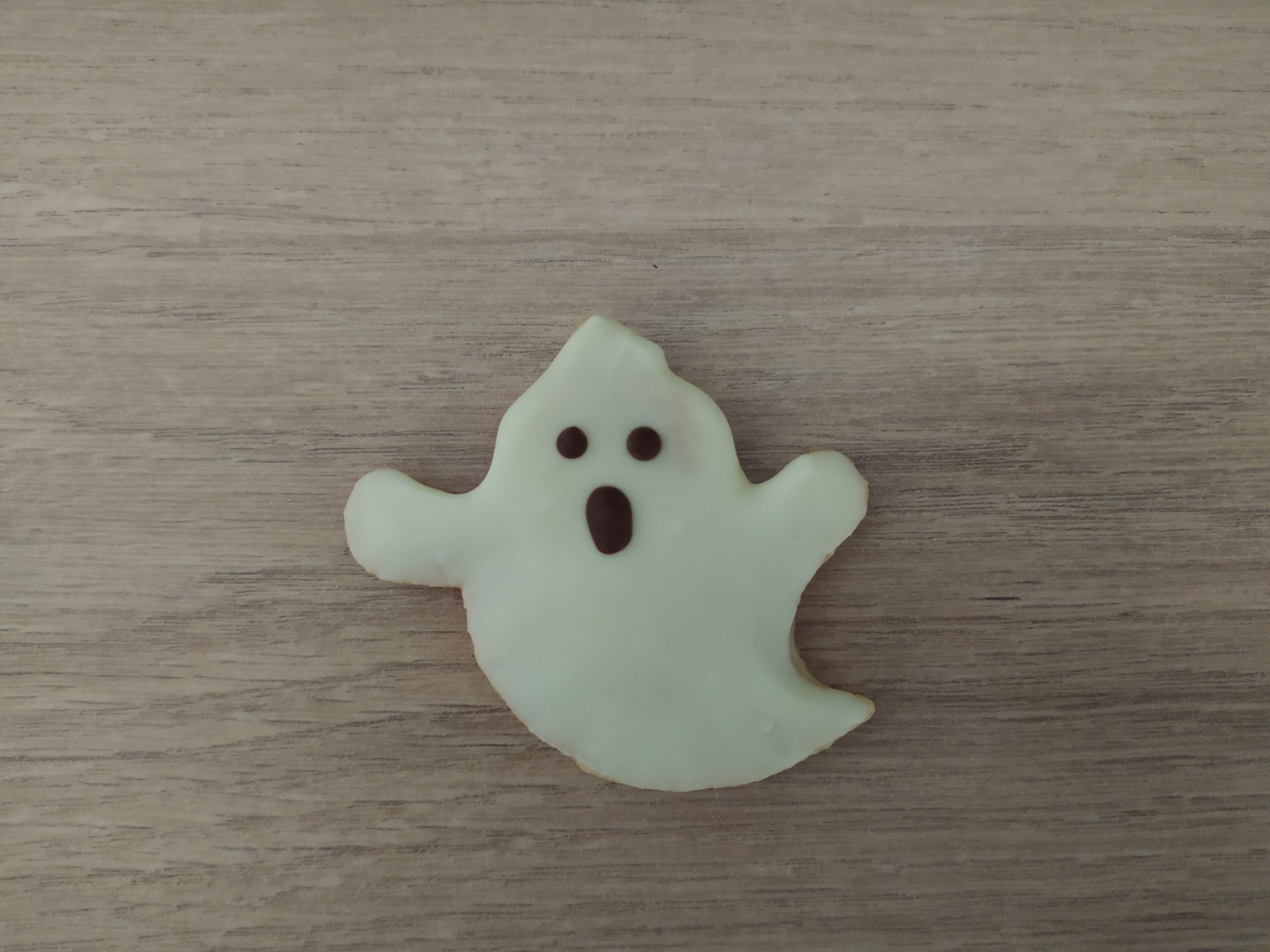 Halloween shortbread ghost cookies : La photo est une représentation de l'étape 9