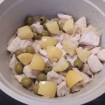 Poulet aux olives et citrons confits : La photo est une représentation de l'étape 3