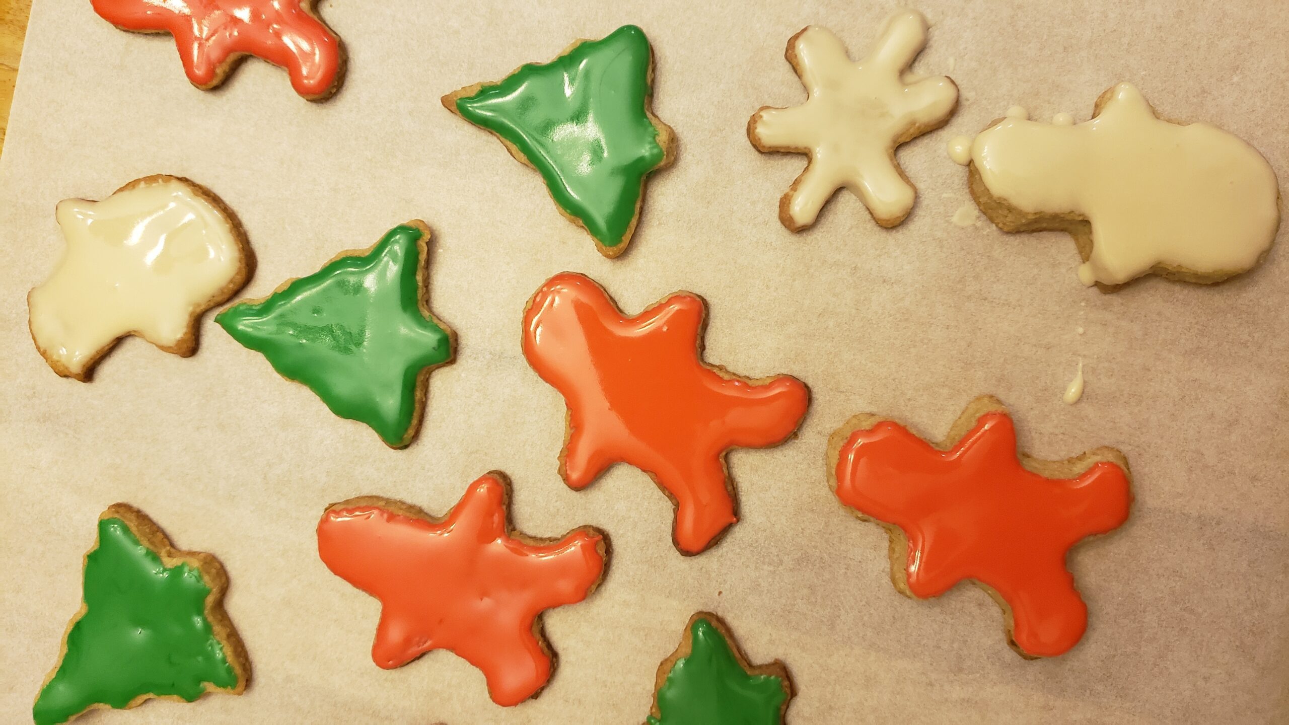 Cinnamon Christmas cookies with vanilla icing : La photo est une représentation de l'étape 7