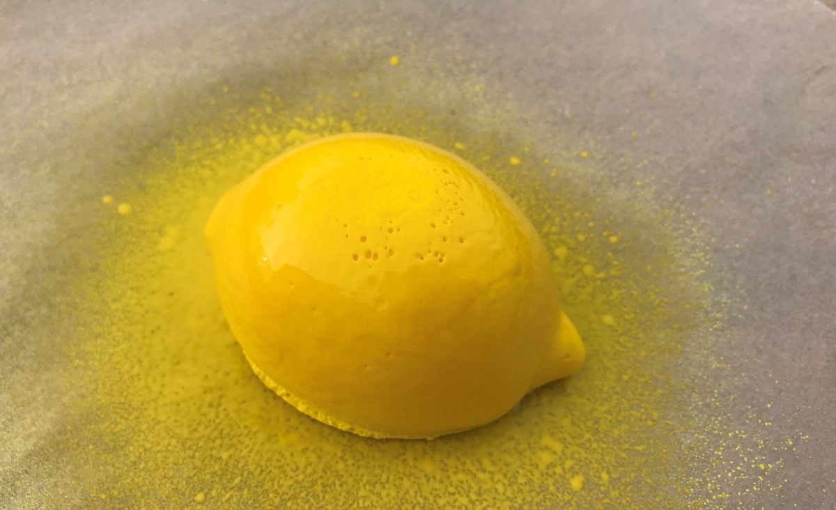 Mousse de citron en trompe-l'oeil : La photo est une représentation de l'étape 19