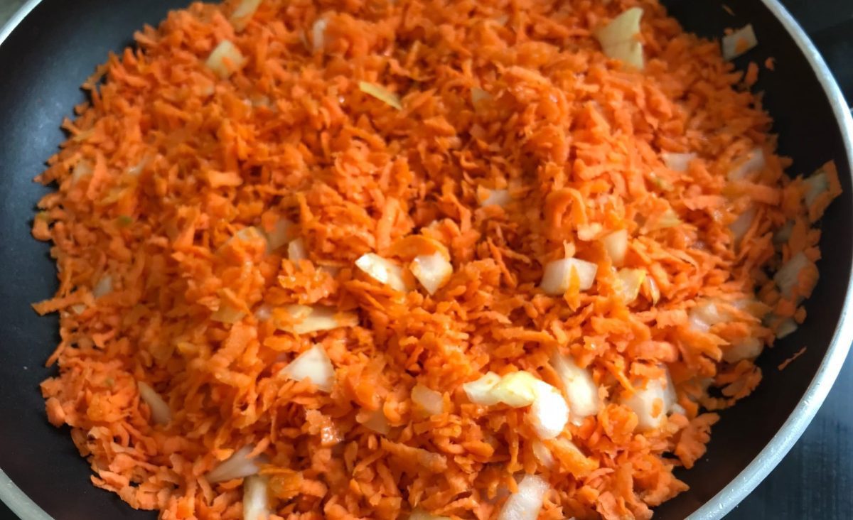 Cakes aux carottes et cumin : La photo est une représentation de l'étape 3