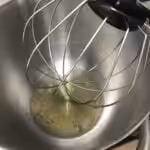 Gâteau de Savoie : La photo est une représentation de l'étape 1