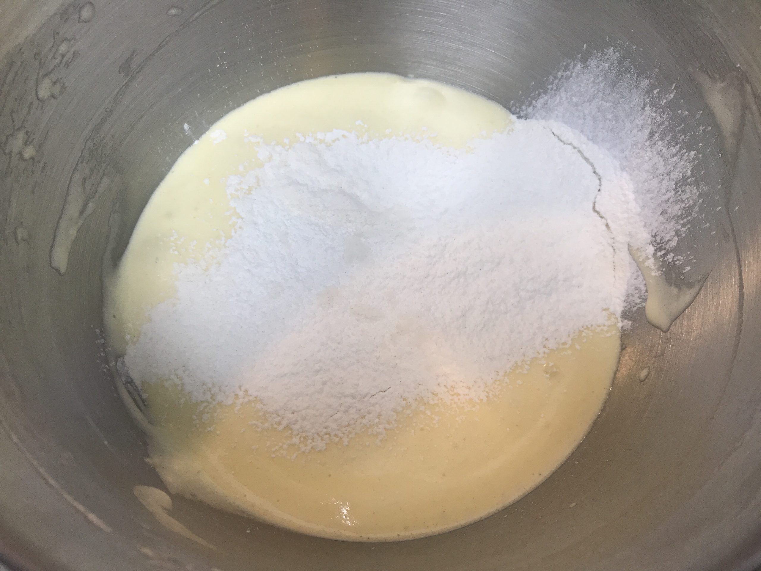 Savoie Sponge Cake : La photo est une représentation de l'étape 4