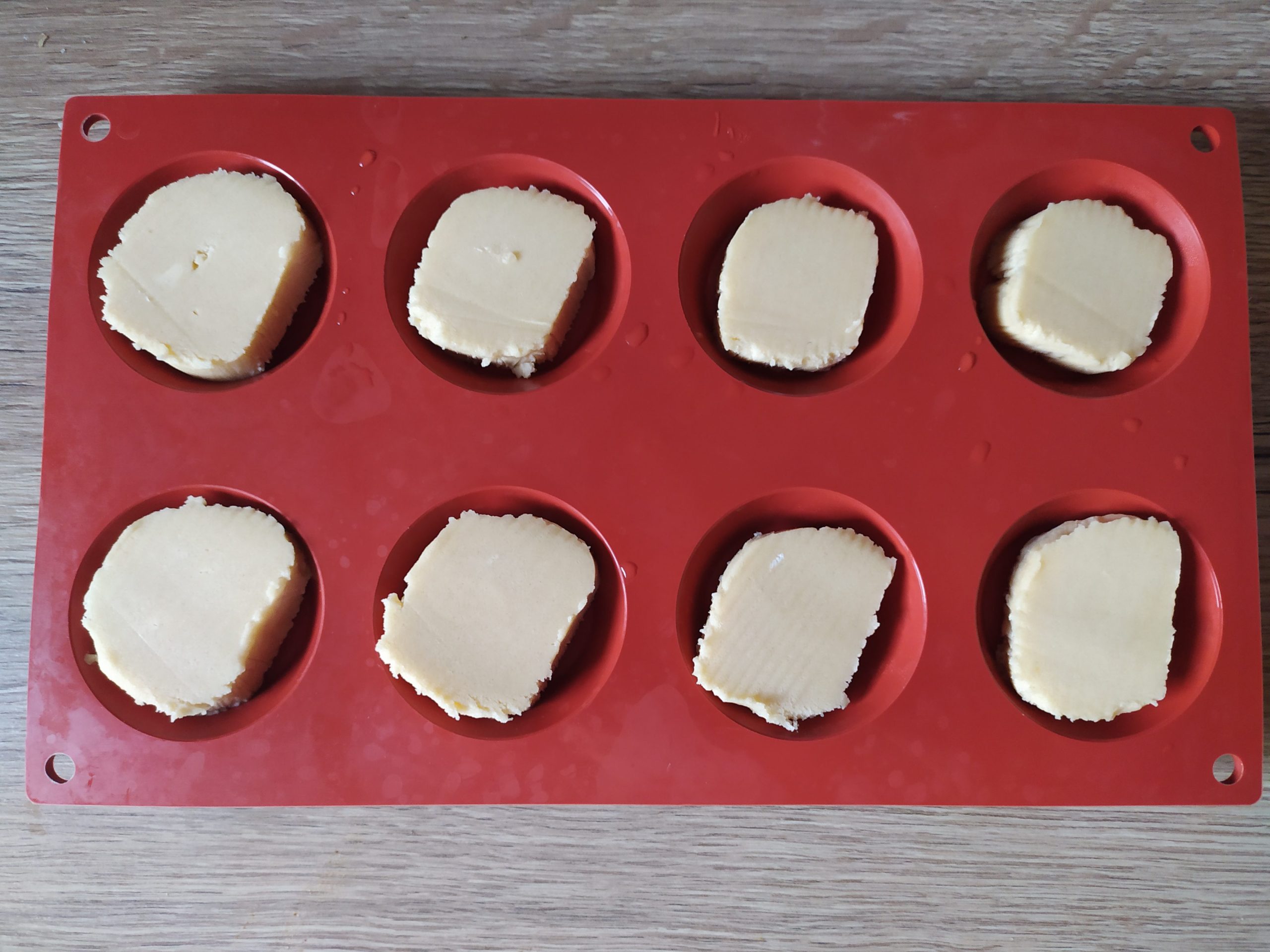 Palets bretons (Classic French shortbread cookie) : La photo est une représentation de l'étape 4