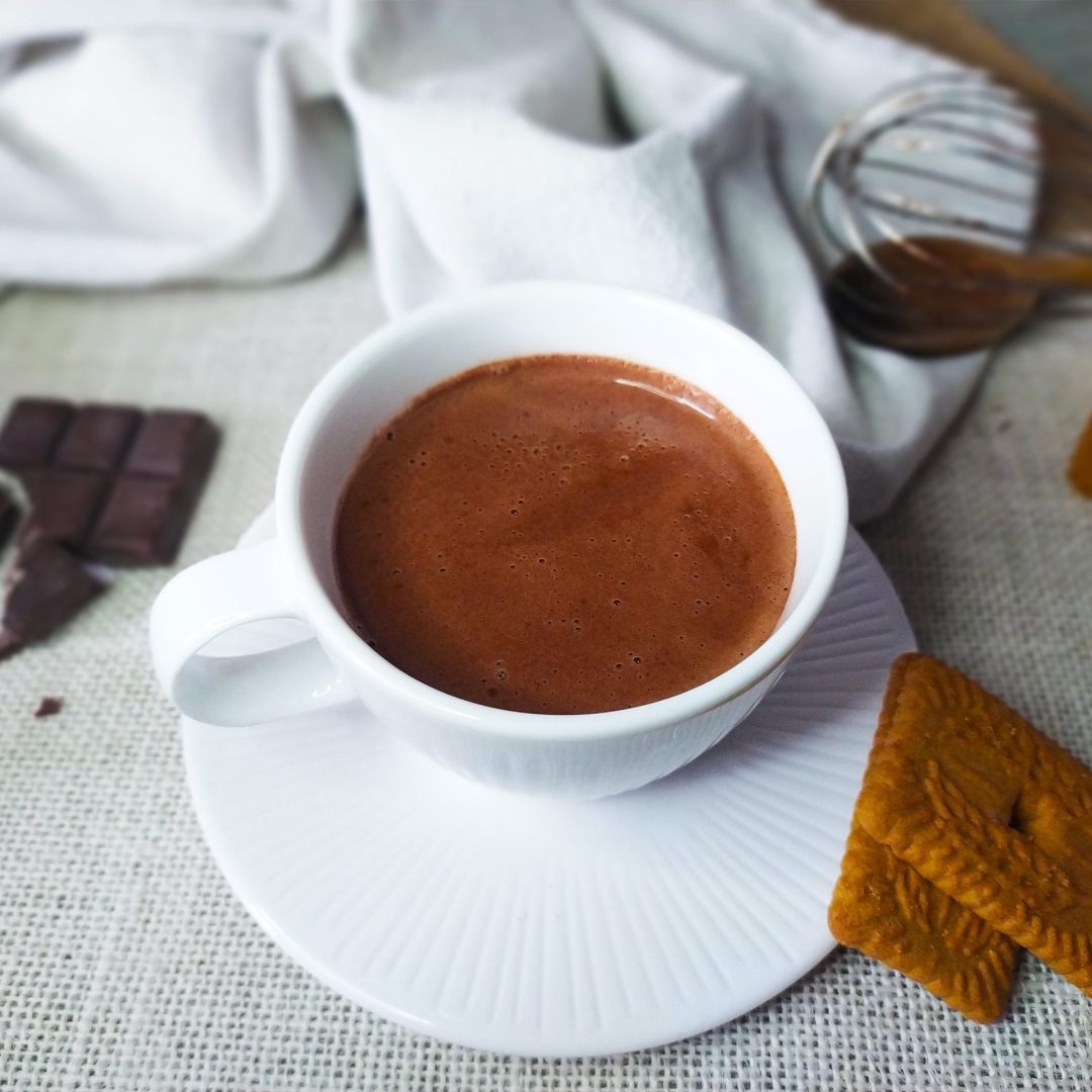 La photo représente la recette : Decadent Hot Chocolate