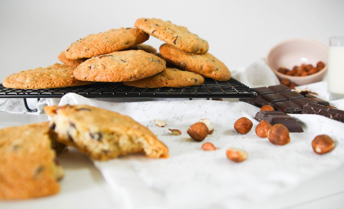 La photo représente la recette : Chocolate hazelnut cookies