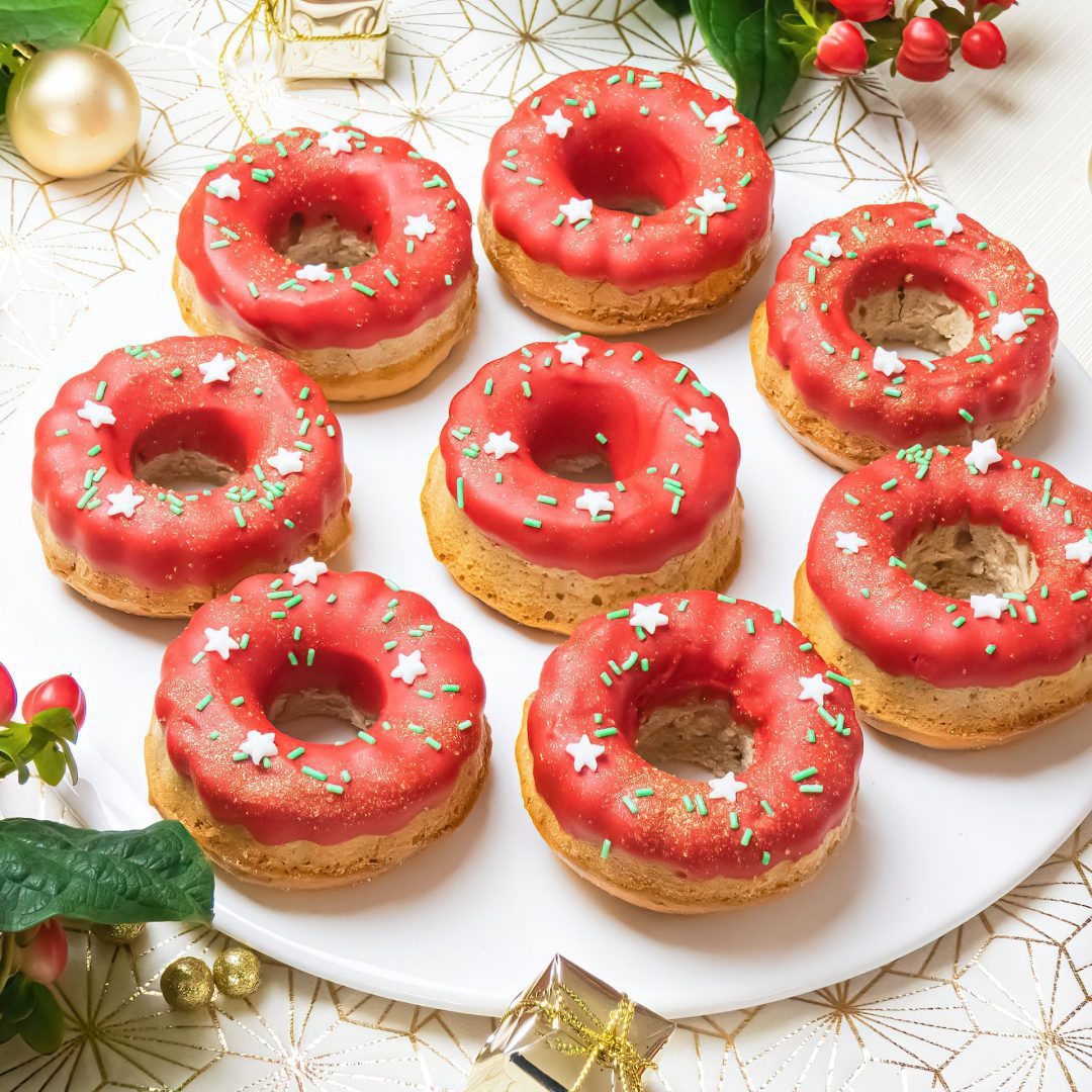 The photo represents the recipe: Earl Grey tea Christmas cookies