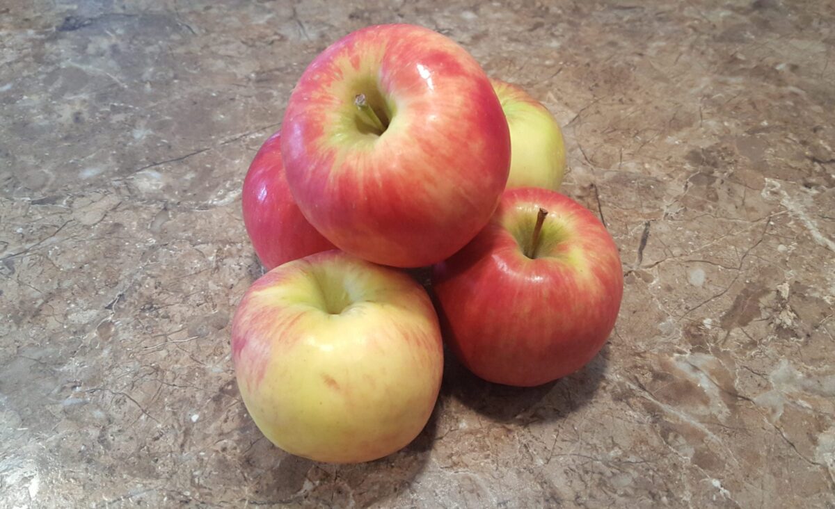 The photo shows the ingredient: Cortland Apple