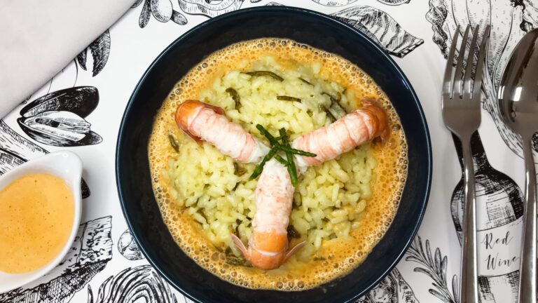 La photo représente la recette : Risotto de langoustines et salicornes