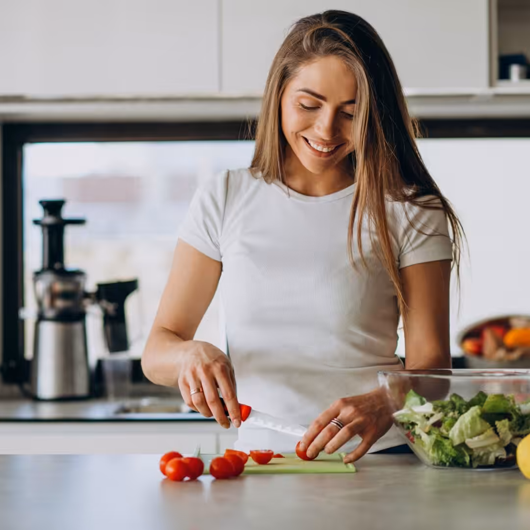 La photo représente l'article de lecture culinaire : 4 recettes de salades fraîcheur