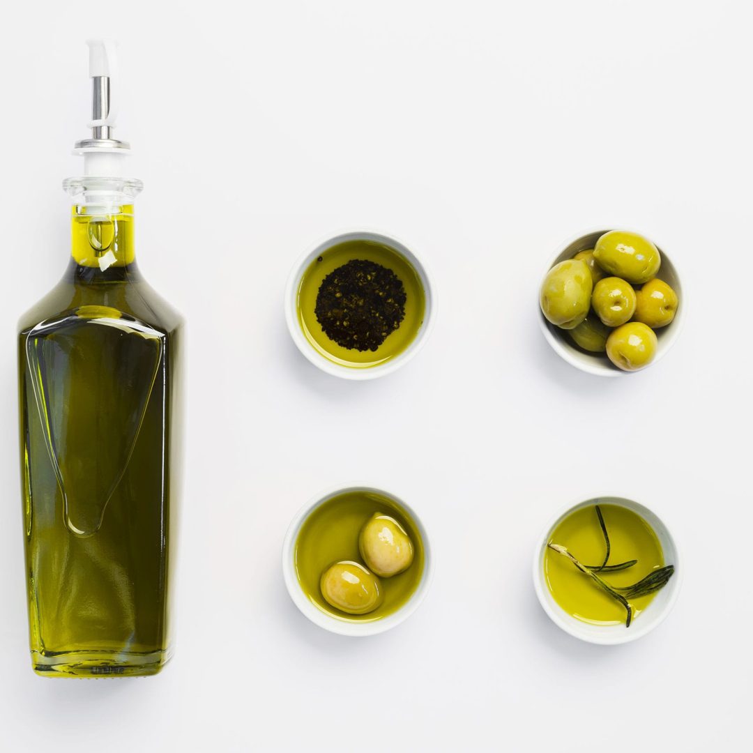 La photo représente l'article de lecture culinaire : L'huile d'olive : à la découverte de l'or vert