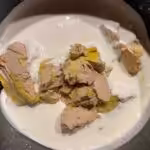 Paniers croustillants à la mousse de foie gras et compotée de figue. : La photo est une représentation de l'étape 3