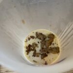 Ravioles de champignons, crème et huile de truffe: The image is a representative of the step 7