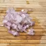 Brie double crème rôti aux chanterelles et sirop d'érable : La photo est une représentation de l'étape 1