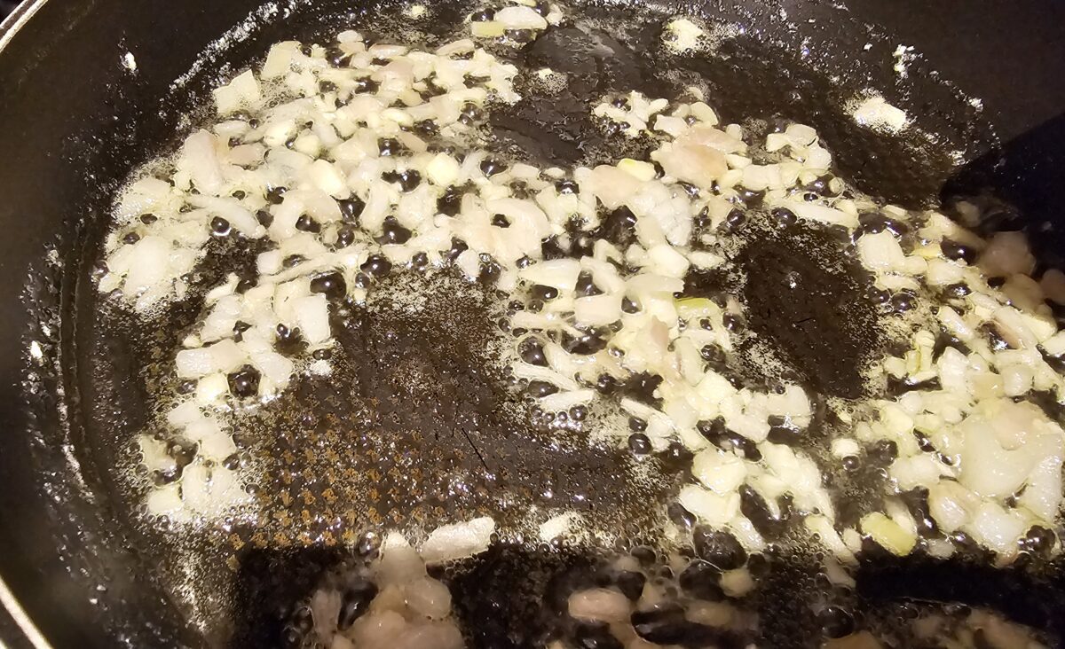 Brie double crème rôti aux chanterelles et sirop d'érable : La photo est une représentation de l'étape 3