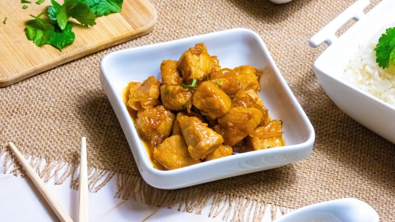 La photo représente la recette : Sauté de porc au caramel