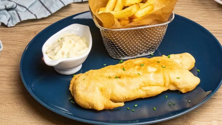 La photo représente la recette : Fish & Chips (Facile et authentique)