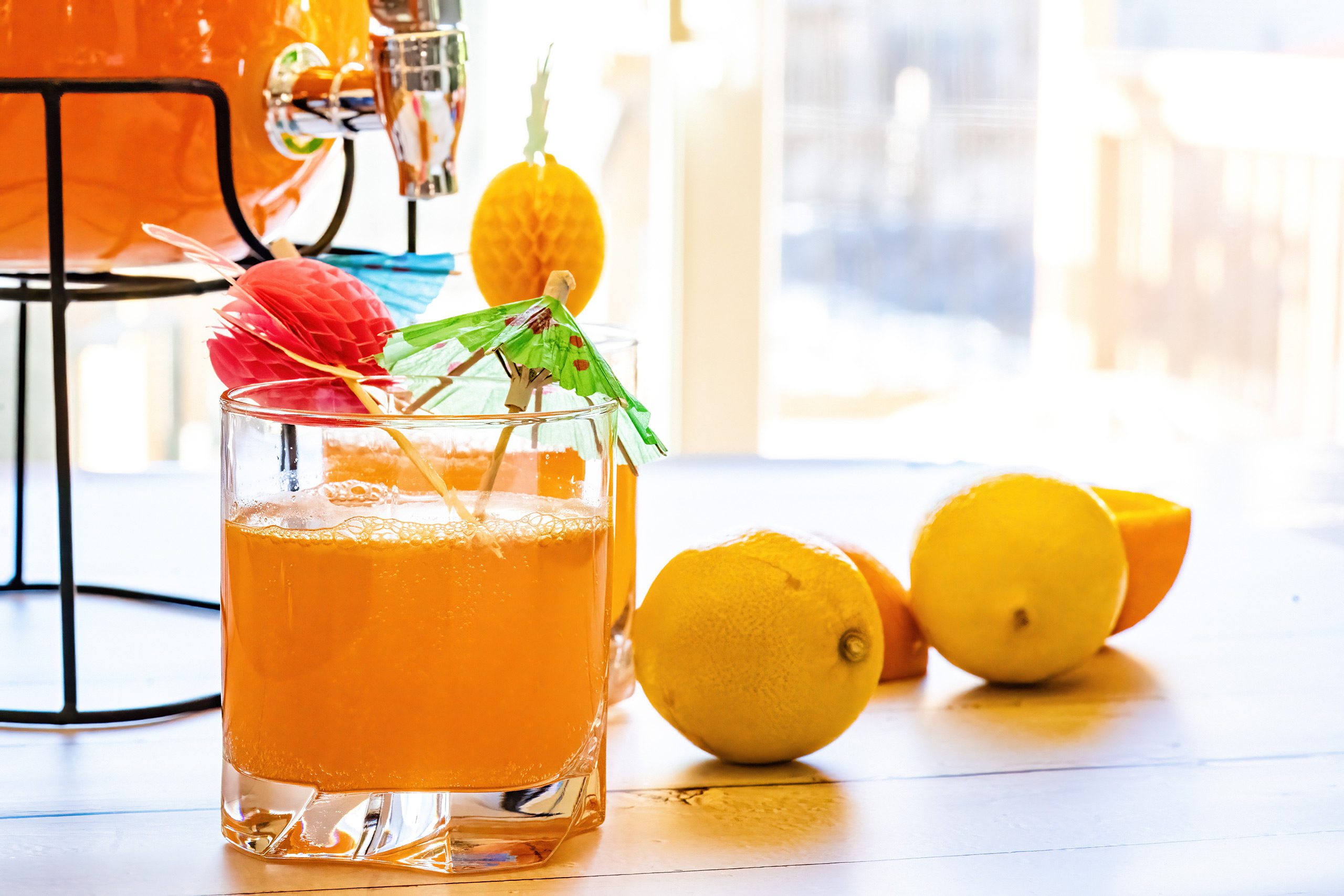 Sparkling Orange, Lemon, and Grenadine Mocktail: A Kid-Friendly Recipe : La photo est une représentation de l'étape 3