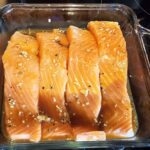 Maple-Glazed Salmon Fillets : La photo est une représentation de l'étape 2