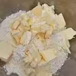 Easy and delicious shortcrust pastry : La photo est une représentation de l'étape 1
