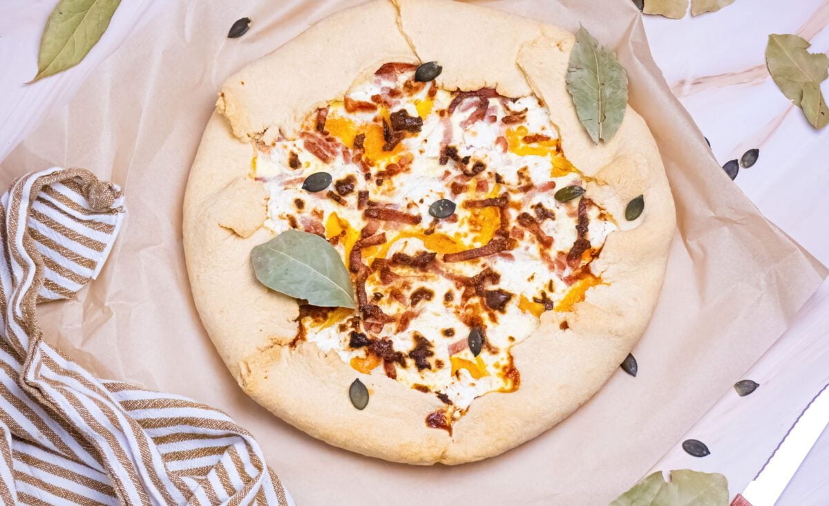 Rustic butternut squash tart with goat cheese and smoked bacon