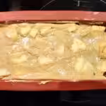Gâteau moelleux aux pommes, cannelle, gingembre et cardamome : La photo est une représentation de l'étape 6