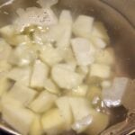 Cheesy shepherd's pie: a comforting and flavorful recipe : La photo est une représentation de l'étape 1