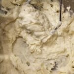 Cheesy shepherd's pie: a comforting and flavorful recipe : La photo est une représentation de l'étape 2