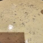Tagliatelles accompagnées de boulettes de veau aux épices douces et sauce crémeuse au vin blanc : La photo est une représentation de l'étape 3