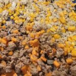 Poivrons farcis au quinoa, chipolatas et patate douce - Recette gourmande : La photo est une représentation de l'étape 4