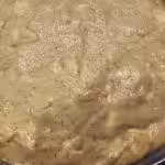 Gâteau aux pommes moelleux au sirop d’érable, amandes et Calvados : La photo est une représentation de l'étape 5