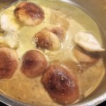 Soupe miso, gyozas maisons et œuf poché : La photo est une représentation de l'étape 3