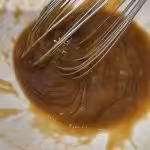 Gâteaux moelleux au miso brun et amandes : La photo est une représentation de l'étape 2