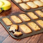 Financiers à la banane, amande et pointe de chocolat : La photo est une représentation de l'étape 4