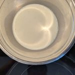 Homemade Sumac, Vanilla, Honey and Pistachio Ice Cream – Churned to Perfection : La photo est une représentation de l'étape 3