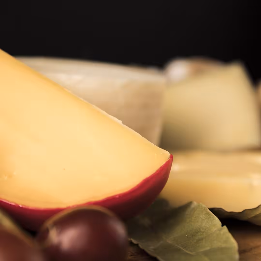 The photo shows the ingredient: Gouda