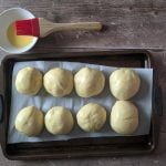 Soft Gouda-Stuffed Buns (Cheesy Bread Rolls) : La photo est une représentation de l'étape 4