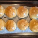 Soft Gouda-Stuffed Buns (Cheesy Bread Rolls) : La photo est une représentation de l'étape 5